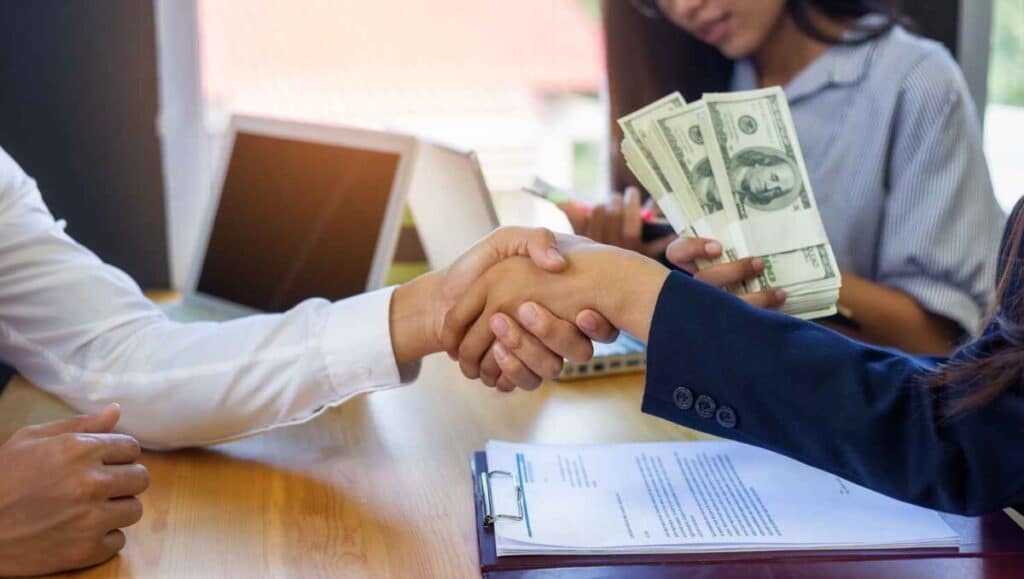 גיוס כספים לעסק